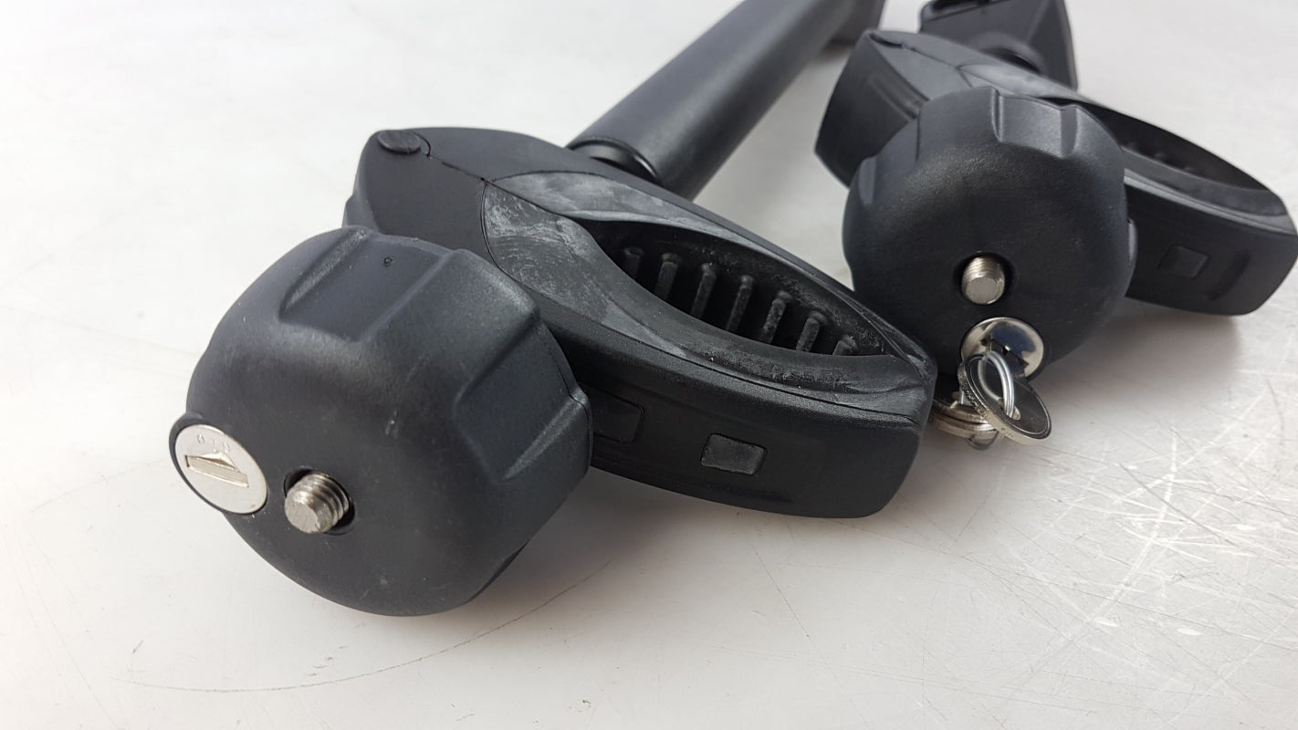 Original OPEL Astra-J 2010-2019 Zafira-C 2012-2019  Halter 13390320