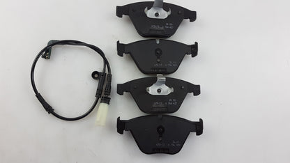 Original BMW 5' E60 E61 Bremsbeläge mit Bremsbelagfühler vorne 34112339271