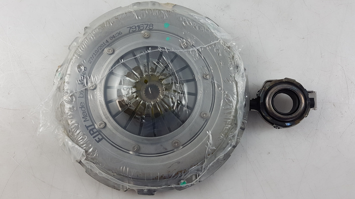 Original FIAT Bravo Brava Doblo Multipla 1.9JTD Kupplungssatz 71791460
