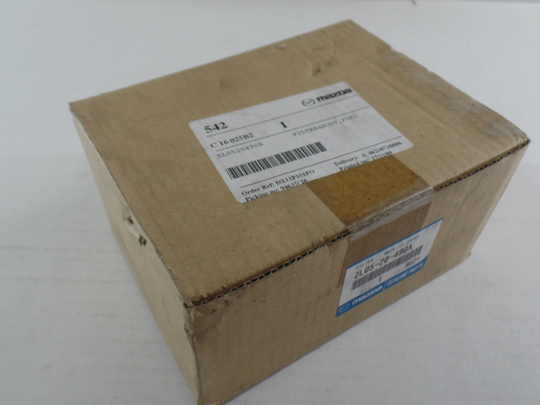 Original OE MAZDA Kraftstofffilter ZL0520490A