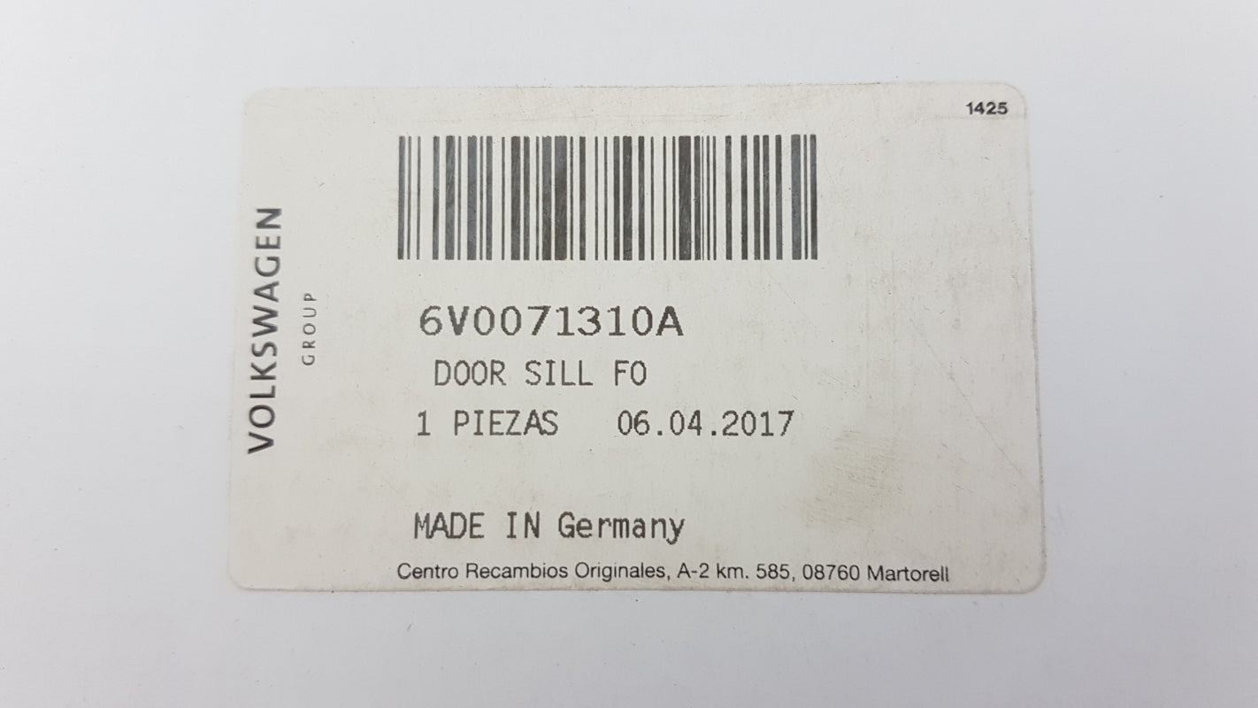 Original SKODA Fabia III (NJ) Einstiegsleisten Satz 4 Stück Carbon 6V0071310A