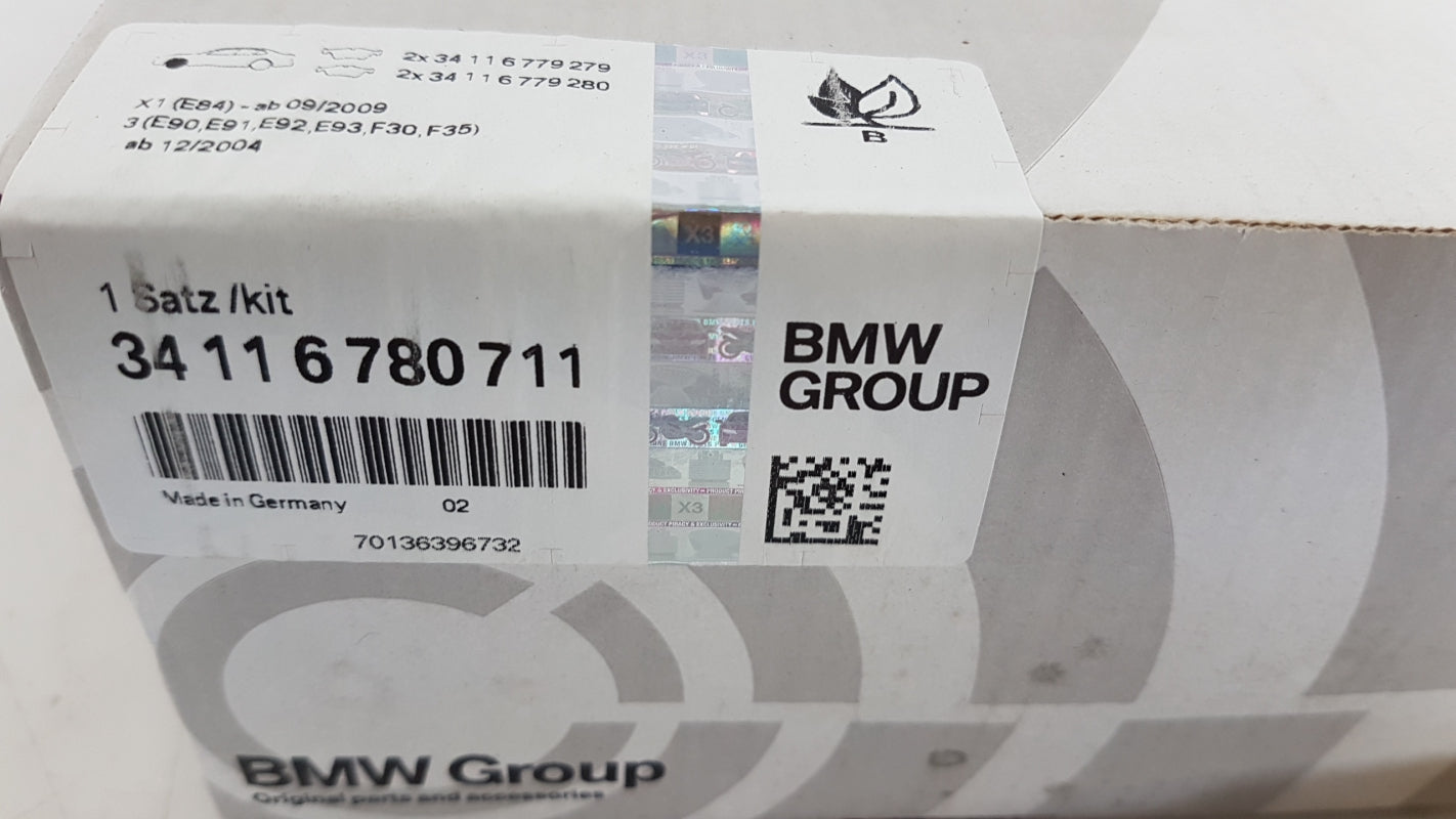 Original BMW 3 E90 E91 E92 X1 Bremsbeläge mit Bremsbelagfühler Vorne 34112288862