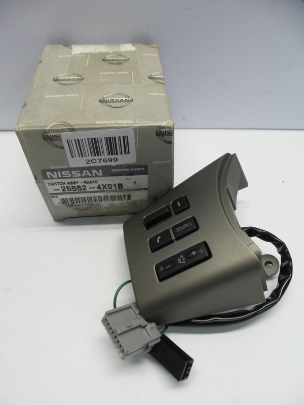 Original NISSAN Navara Pathfinder Lenkradschalter Radio 255524X01B