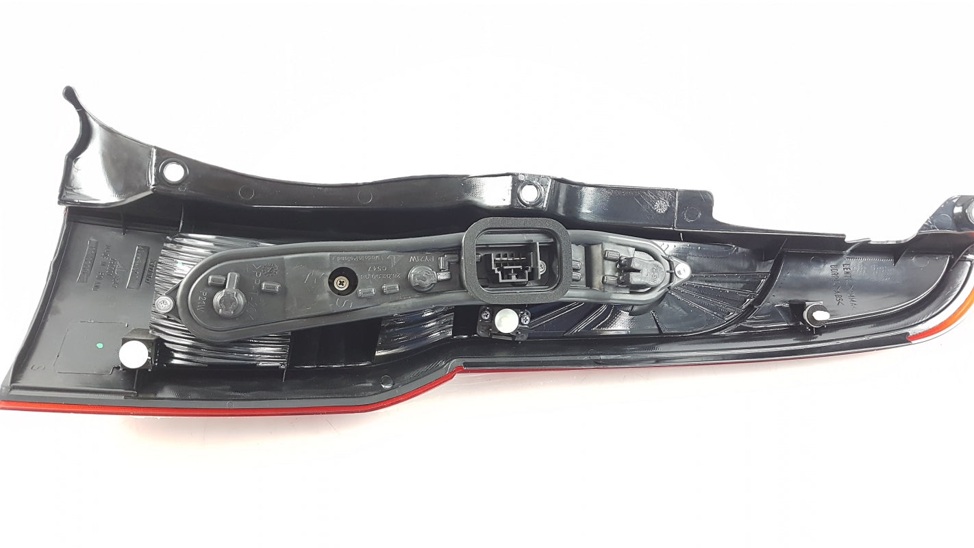 Original OE FIAT Heckleuchte 51763007