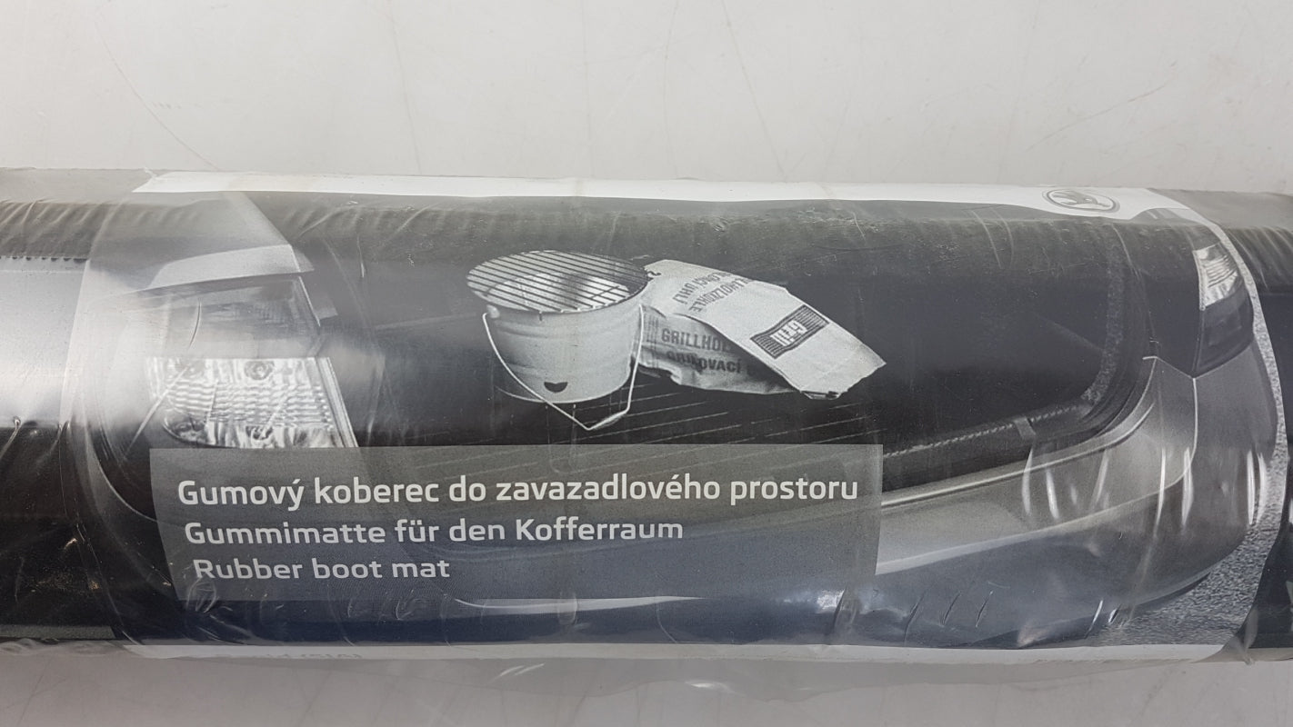 Original SKODA Rapid Kofferraum Matte Kofferraumbelag Gummi 5JA061190