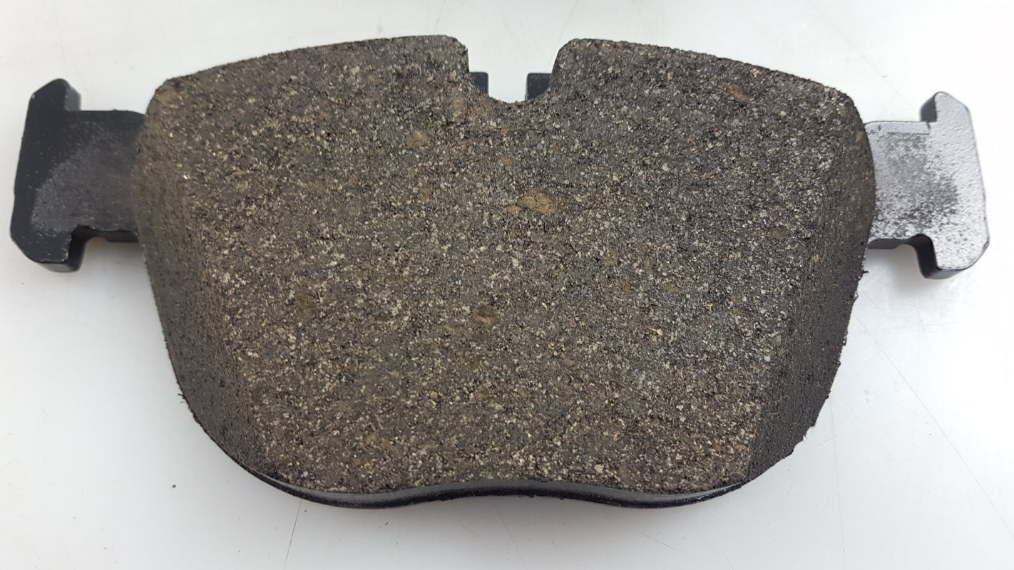 Original BMW X4 F26 X5 E70 E71 E72 F51 F85 Bremsbeläge Satz Vorne 34116852253