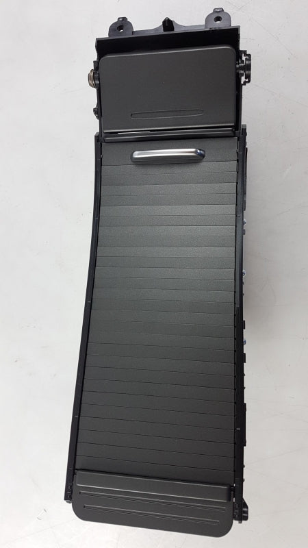 Original OE LAND ROVER Aschenbecher LR021388