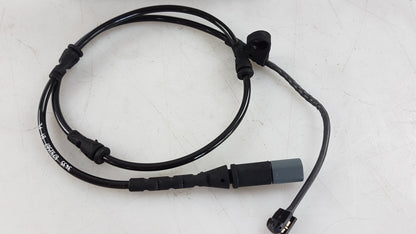 Original BMW X5 E70 F15 X6 E71 F16 Bremsbeläge mit Warnkontakt Vorne 34112413068