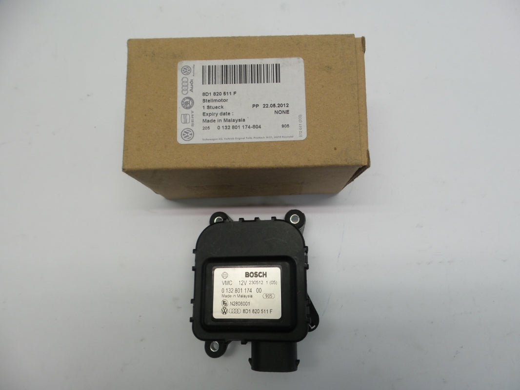 Original SKODA Superb Mischklappe Stellelement Stellmotor 8D1820511F