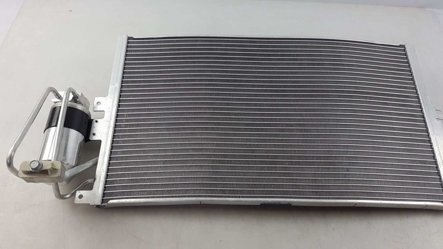 Original OPEL Vectra-B Kondensator Klimaanlage Klimakondensator 52485120