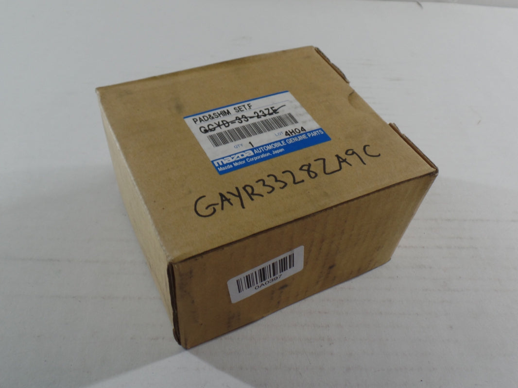 Original OE MAZDA Bremsbeläge GCYD3323ZE