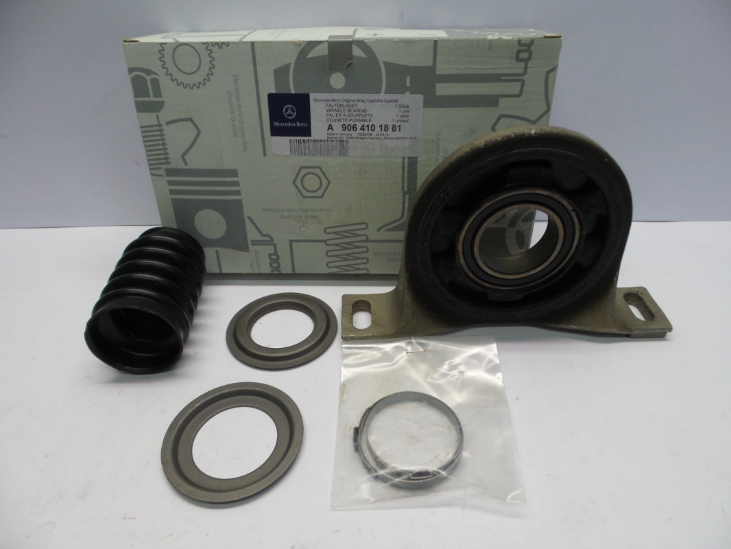 Original OE MERCEDES-BENZ Gelenkwelle Befestigung A9064101881