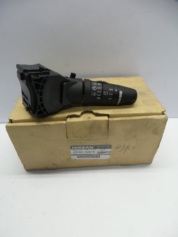 Original NISSAN Primera Lenkstockschalter Wischerschalter Stiel 25260AV615