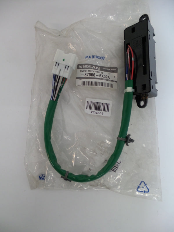 Original NISSAN Navara Pathfinder Sitzverstellung Steuerung vorne 870666X02A