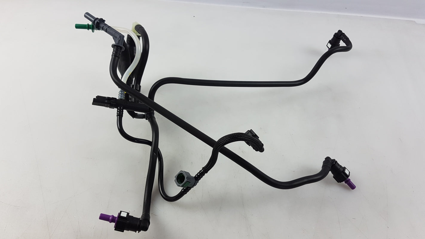 Original PEUGEOT 107 206 208 CITROEN C1-C3 DS3 1.4 HDi Kraftstoffleitung 1574T2