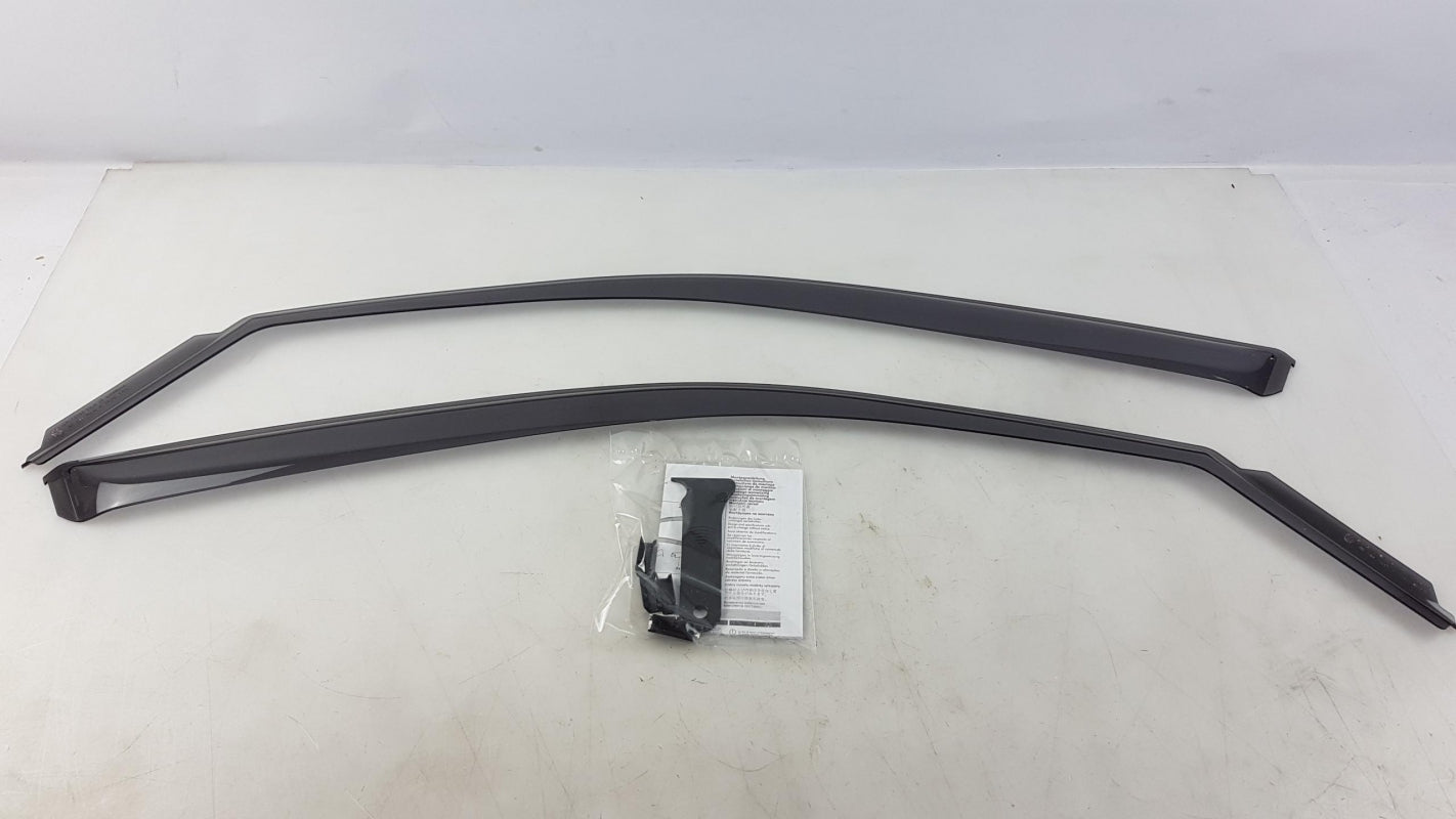 Original OE Volkswagen Windabweiser 2GM072193