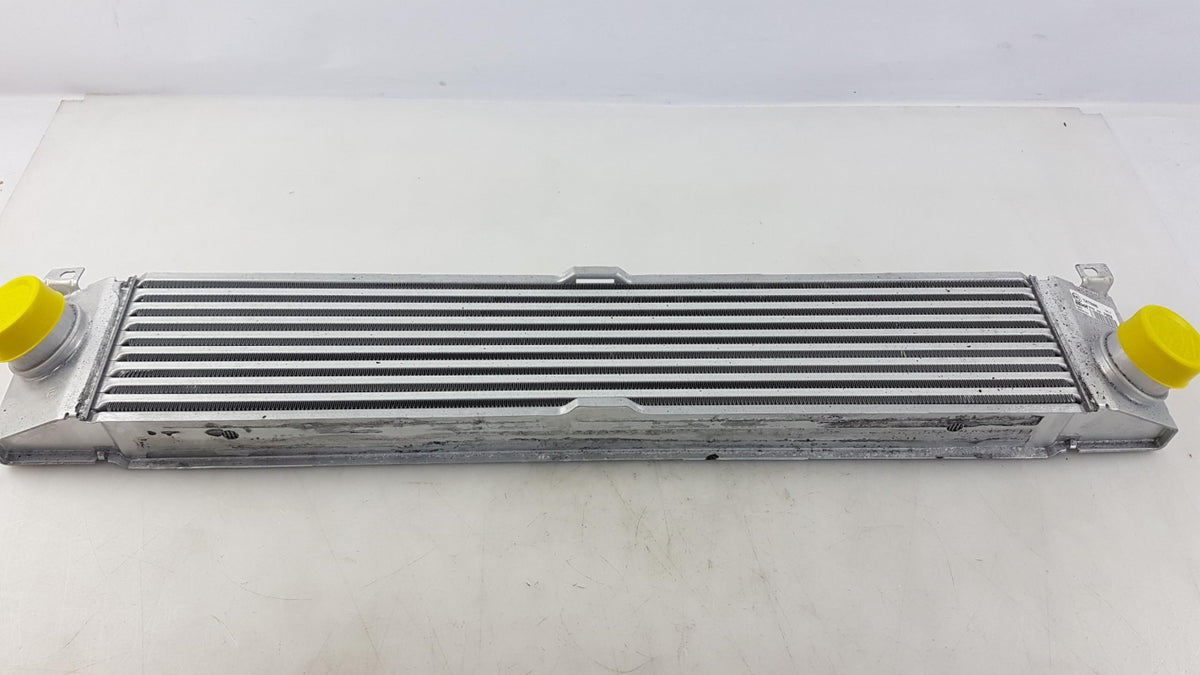 Original OE FIAT Ladeluftkühler 1347700080
