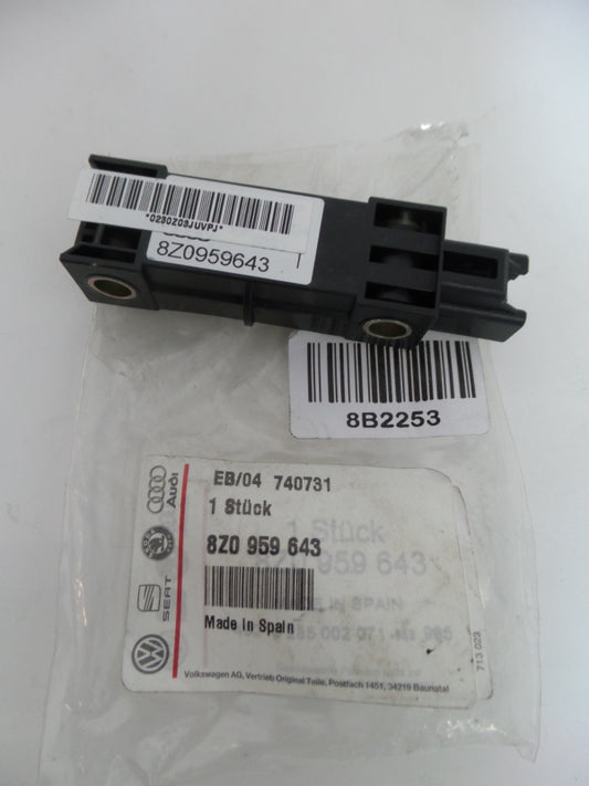 Original AUDI A2 Crashsensor Airbagsensor Querbeschleunigungssensor 8Z0959643