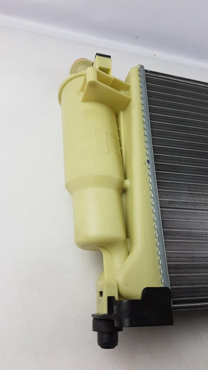 Original FIAT Panda 2Q 71 3U 0X '03-'12 Motor Wasserkühler 51779915