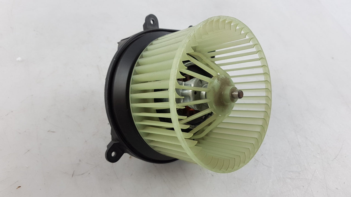 Original CITROEN XSara I II Innenraumgebläse Elektromotor 6441N0