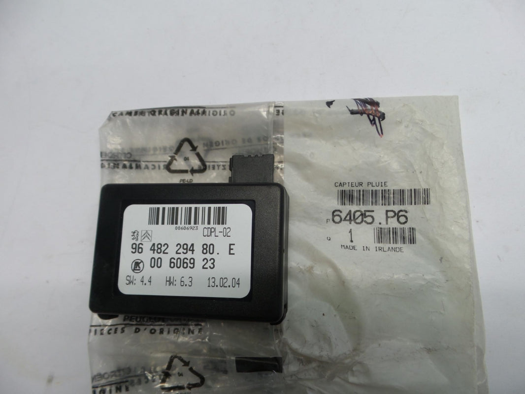 Original PEUGEOT 1007 206 206+ CITROEN C2 C3 C3 Pluriel Regensensor 6405P6