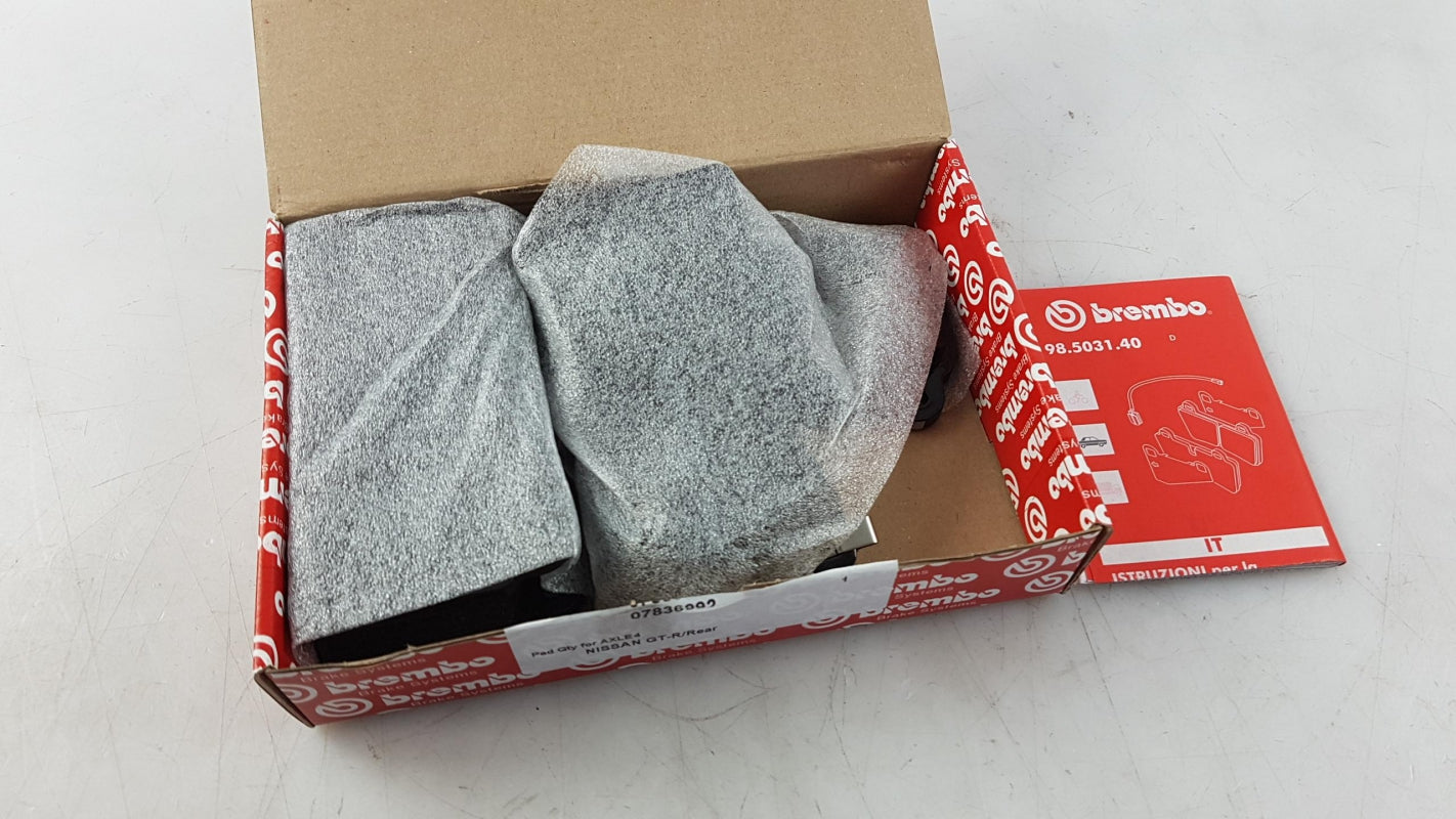 Original NISSAN GT-R (R35) Bremsbeläge Hinten D4060JF20C