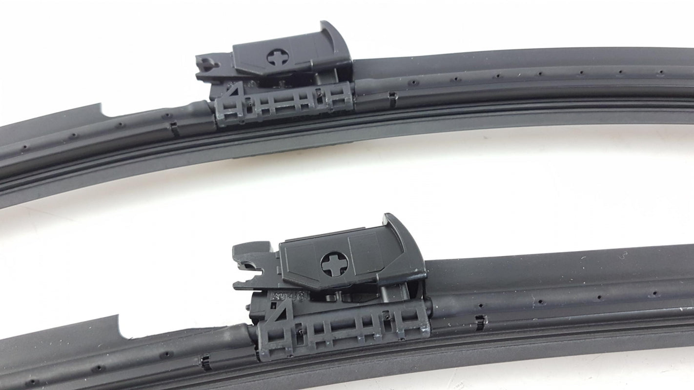 Original MERCEDES-BENZ SL R231 Scheibenwischer Wischer Set Vorne A2318201045