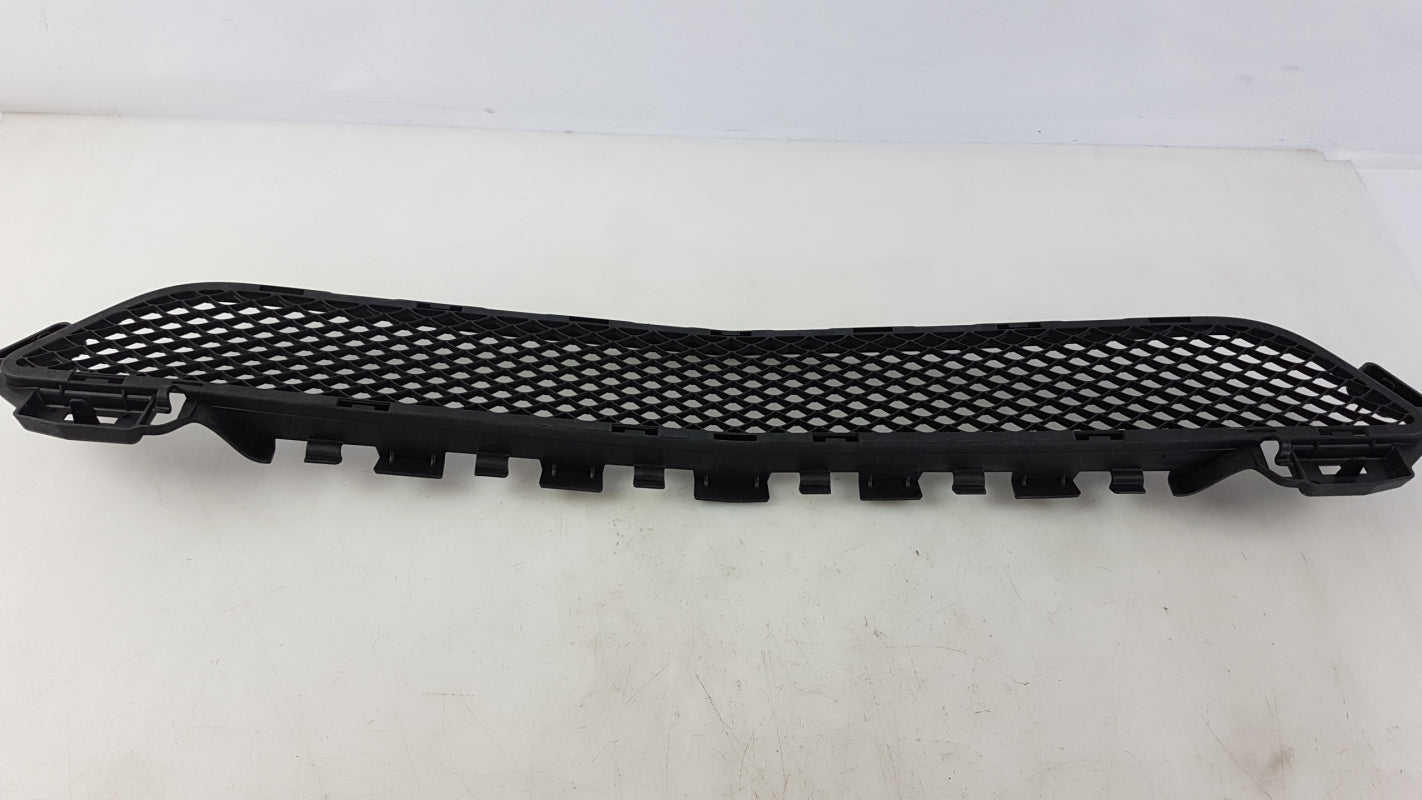 Original OE MERCEDES-BENZ Stoßfänger Lüftungsgitter A2058850423
