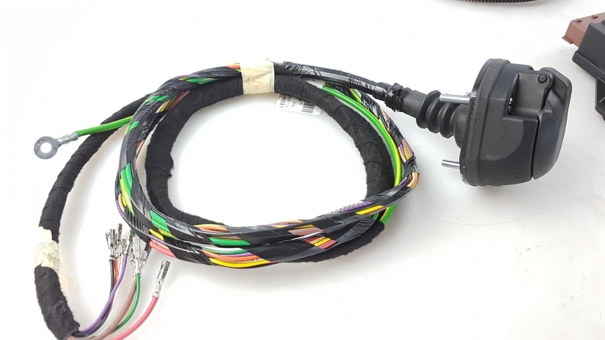 Original CITROEN C4 Picasso Kabelsatz für Anhängerkupplung 1609829380