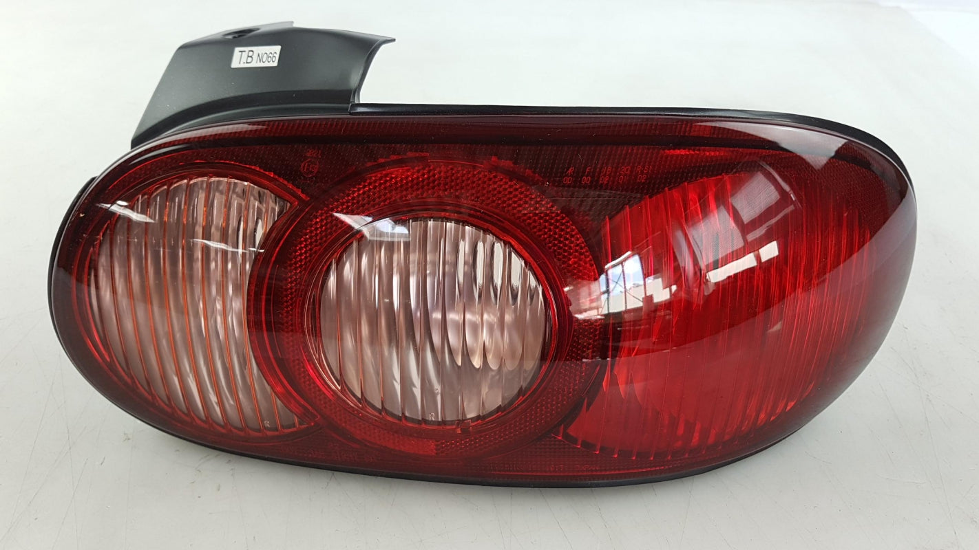 Original OE MAZDA Rücklicht Streuscheibe N06651170
