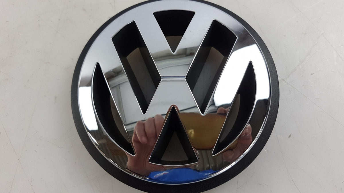 Original VW Phaeton VW-Zeichen Emblem für Kühlergrill 3D0853600A