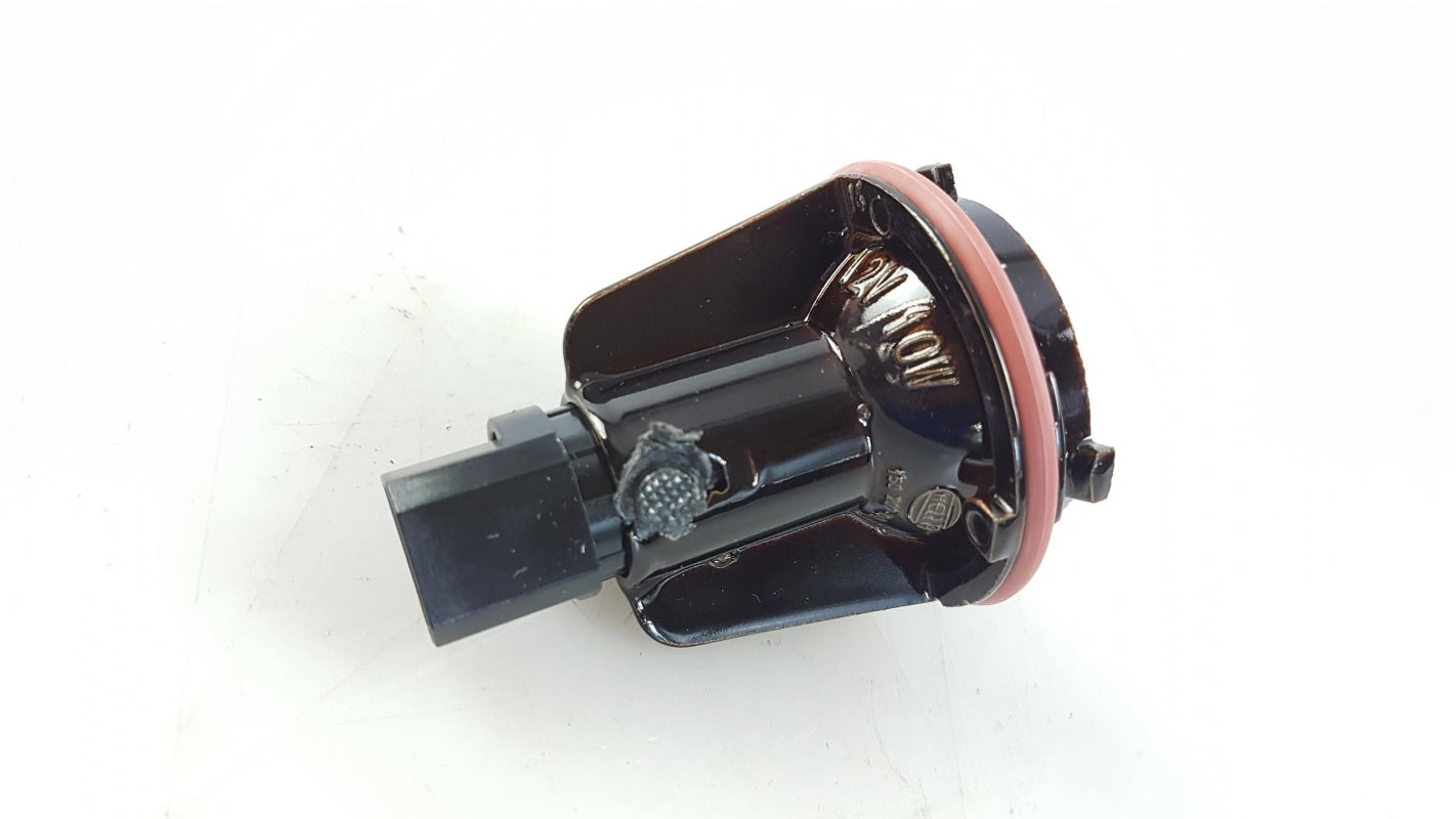 Original BMW 5' E60 E61 Fassung mit Lampe für Standlicht 63126929309