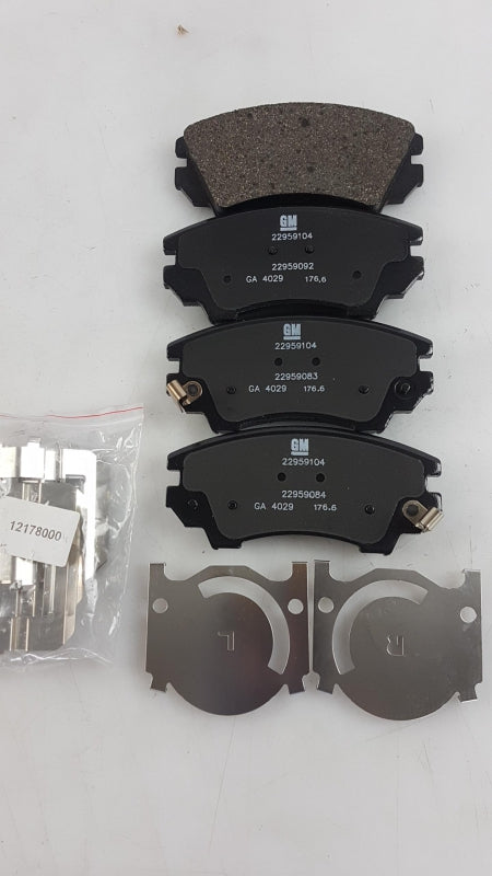 Original OPEL Astra-J Cascada Insignia-A Zafira-C Bremsbeläge vorne 22959104