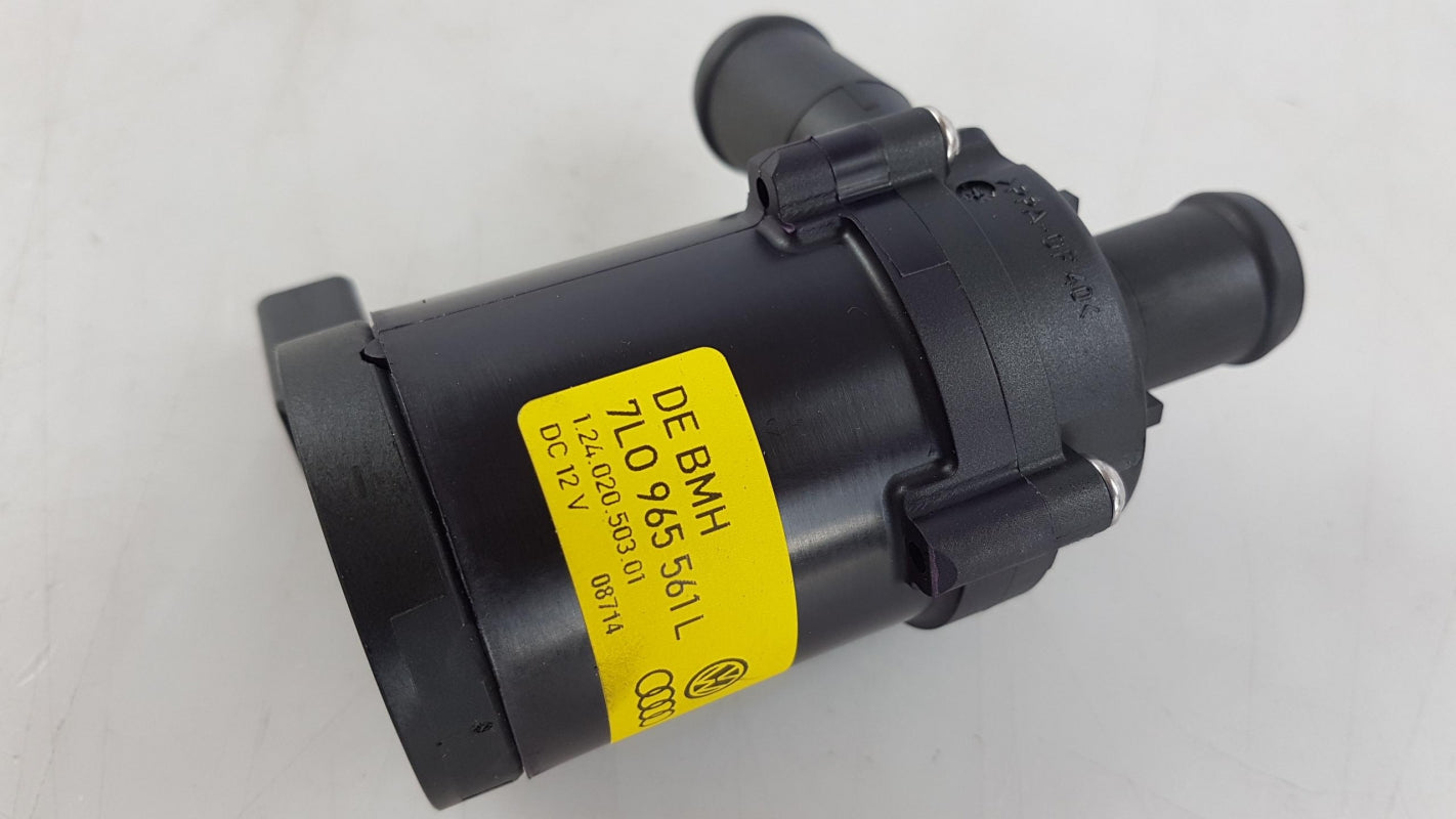 Original AUDI A6 A7 Q7 VW Amarok Tourareg Zusatzwasserpumpe 3.0 TDi 7L0965561L