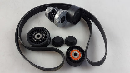 Original OE NISSAN Keilrippenriemensatz 1172000Q6K