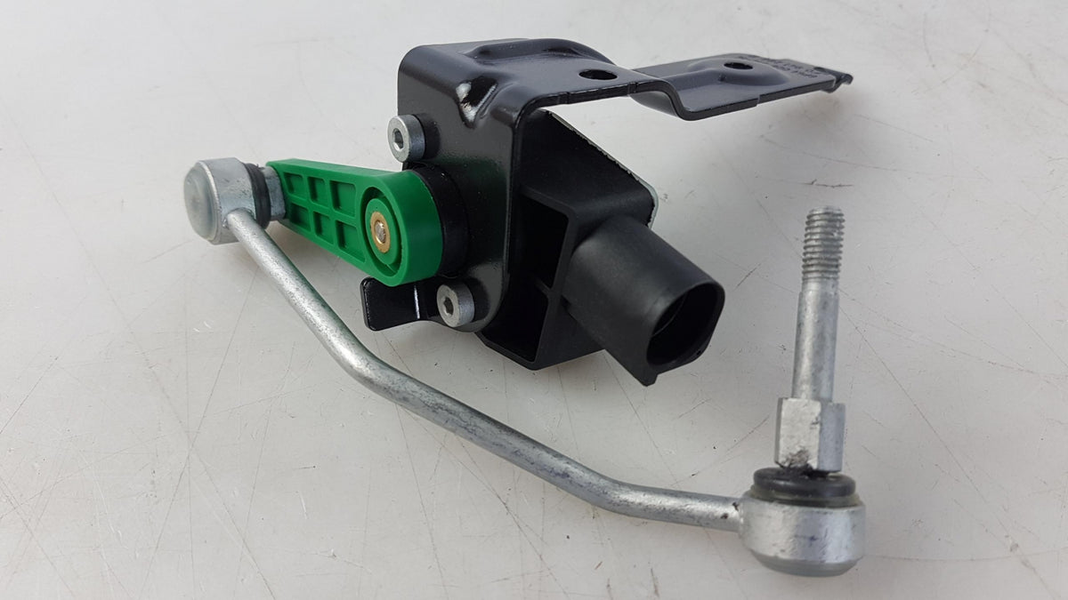 Original AUDI A6 C6 Xenonlampe Leuchtweitenregulierungssensor 4F0941286B