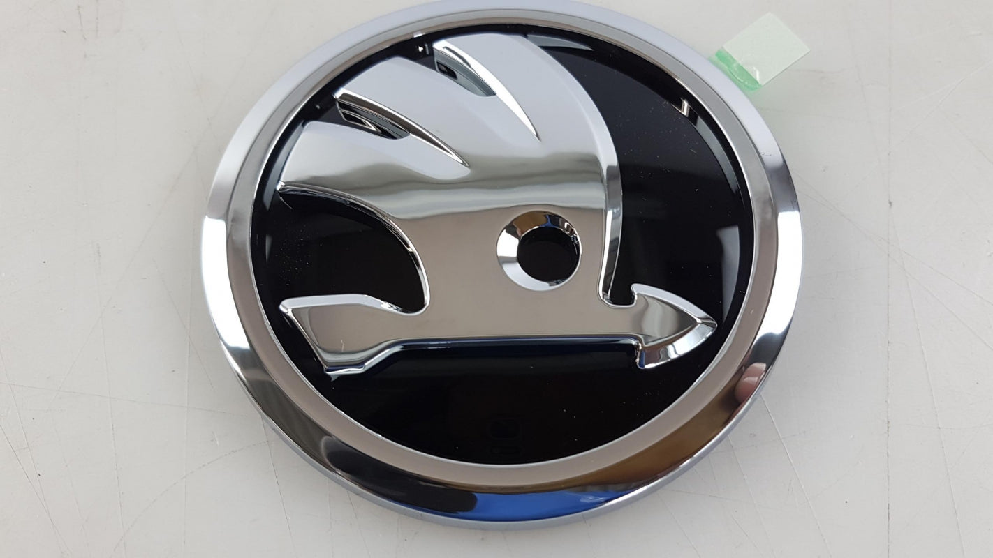 Original OE Volkswagen Emblem Logo 3V0853621AFOD
