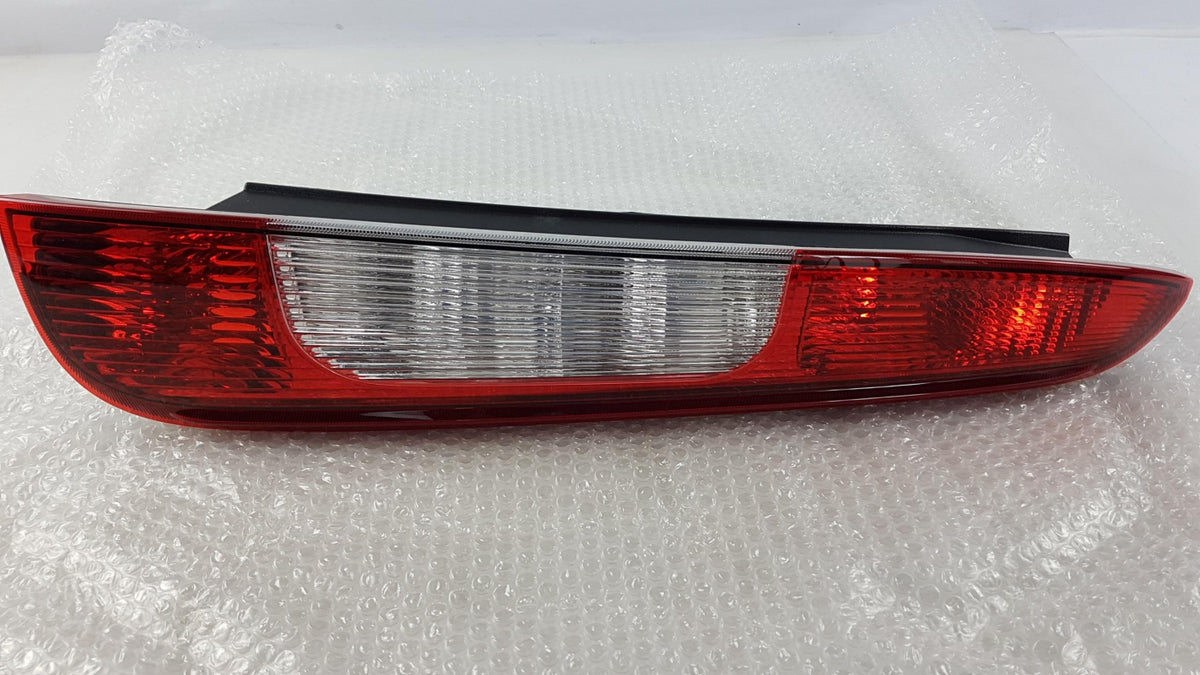 Original FORD Focus C-Max 2003-2007 Heckleuchte Rechts 1347454