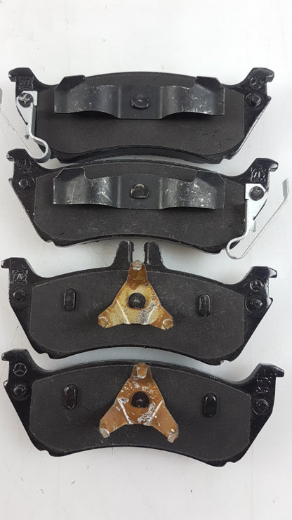 Original MERCEDES-BENZ ML-Klasse W163 Bremsbeläge Hinten A1634200520