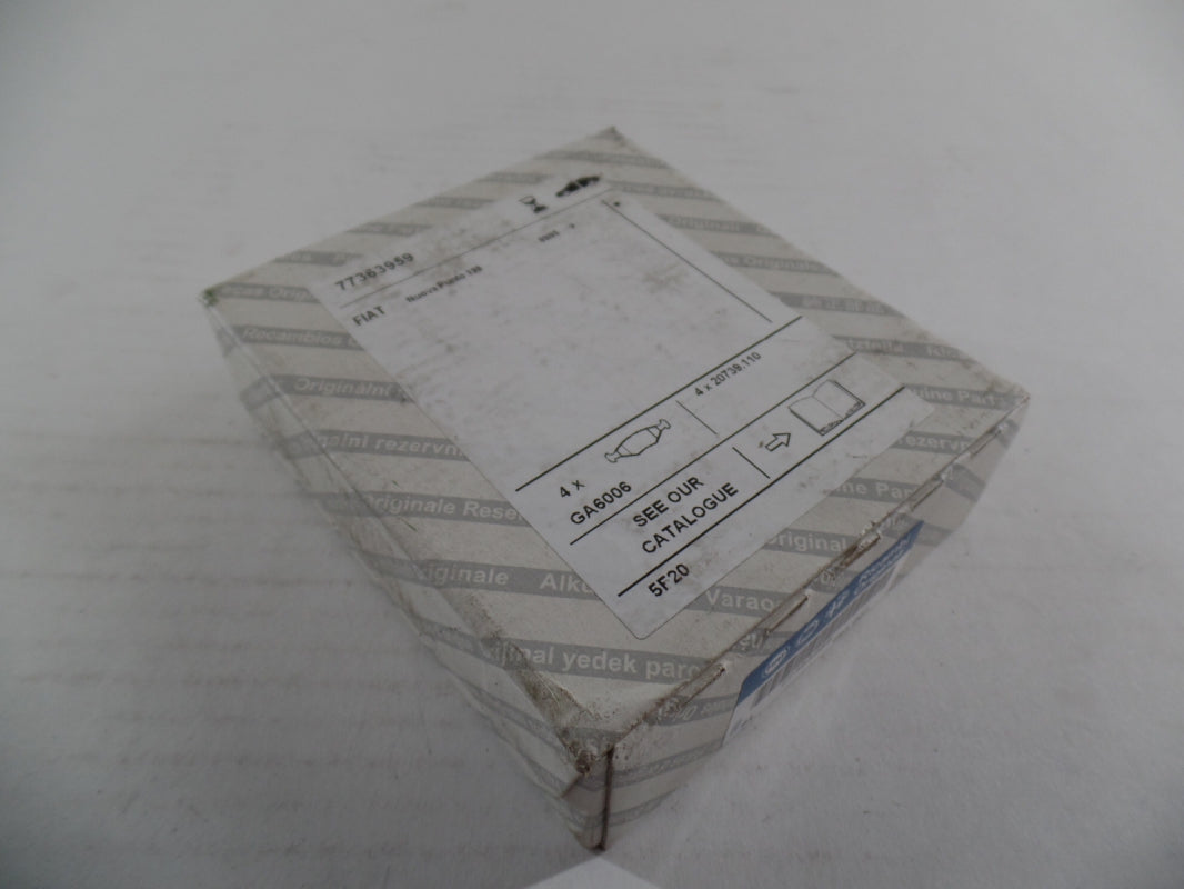 Original FIAT ABARTH Grande Punto '05-'13 Bremsbeläge hinten 77363959