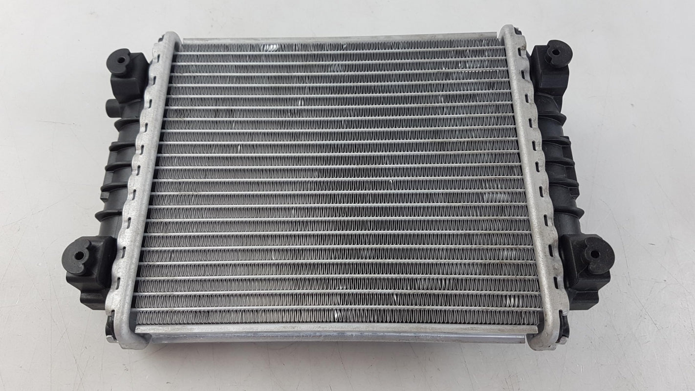 Original AUDI A1 A3 VW Golf Passat SKODA Superb Wasserkühler 5Q0121253H