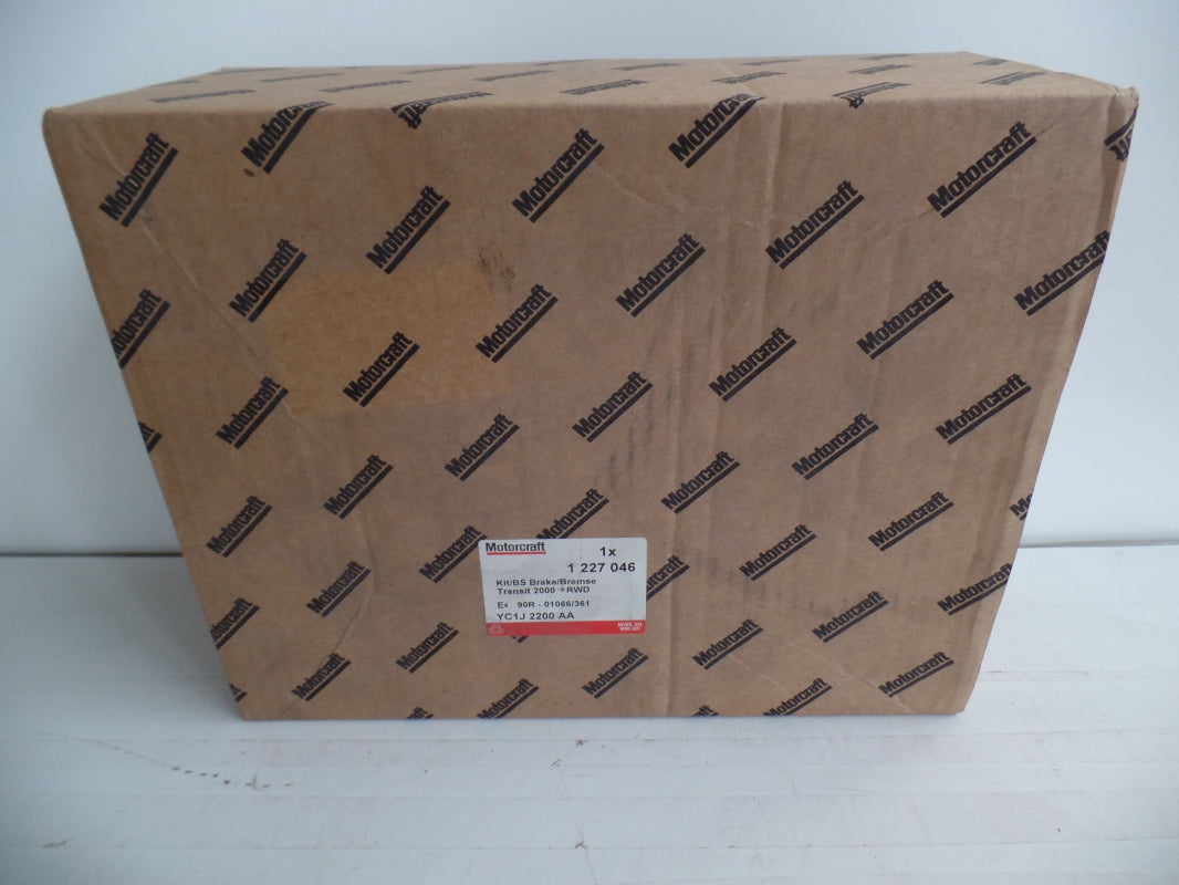 Original FORD Transit 2000-2006 Bremsbackensatz rear 1227046