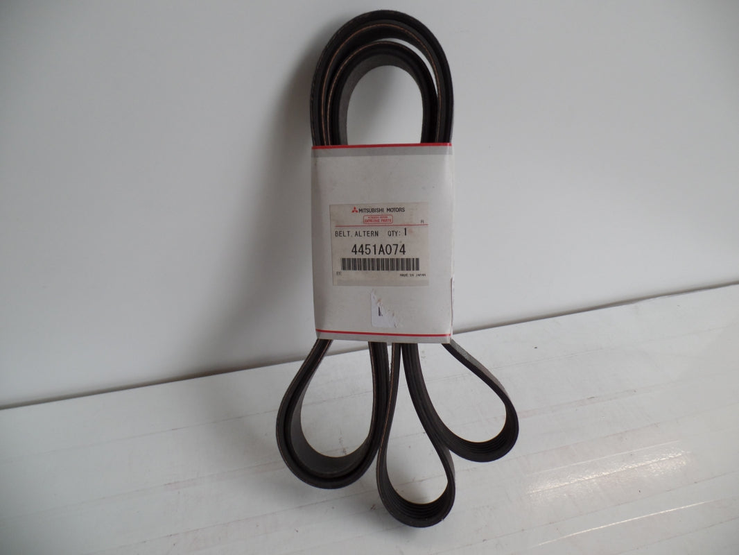 Original OE MITSUBISHI Keilrippenriemen 4451A074