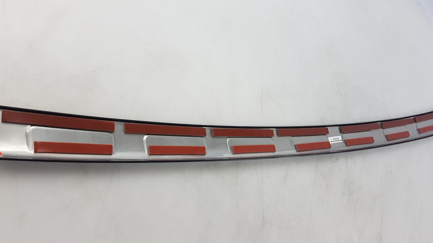 Original MITSUBISHI ASX 2013 - 2017 Ladekantenschutz Metall Silber MZ380656EX