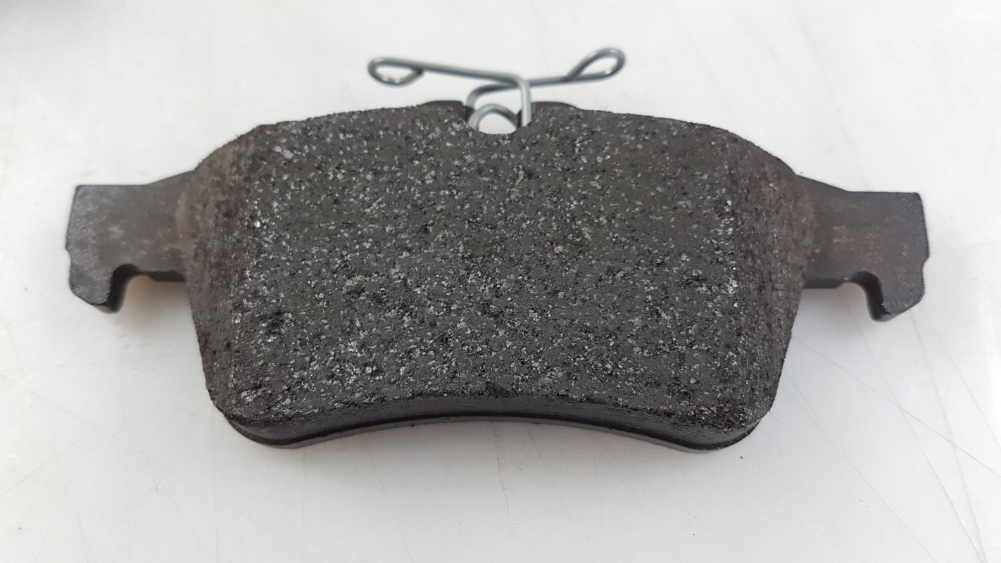 Original FORD Transit Connect MK1 Bremsbeläge Hinten 2177229