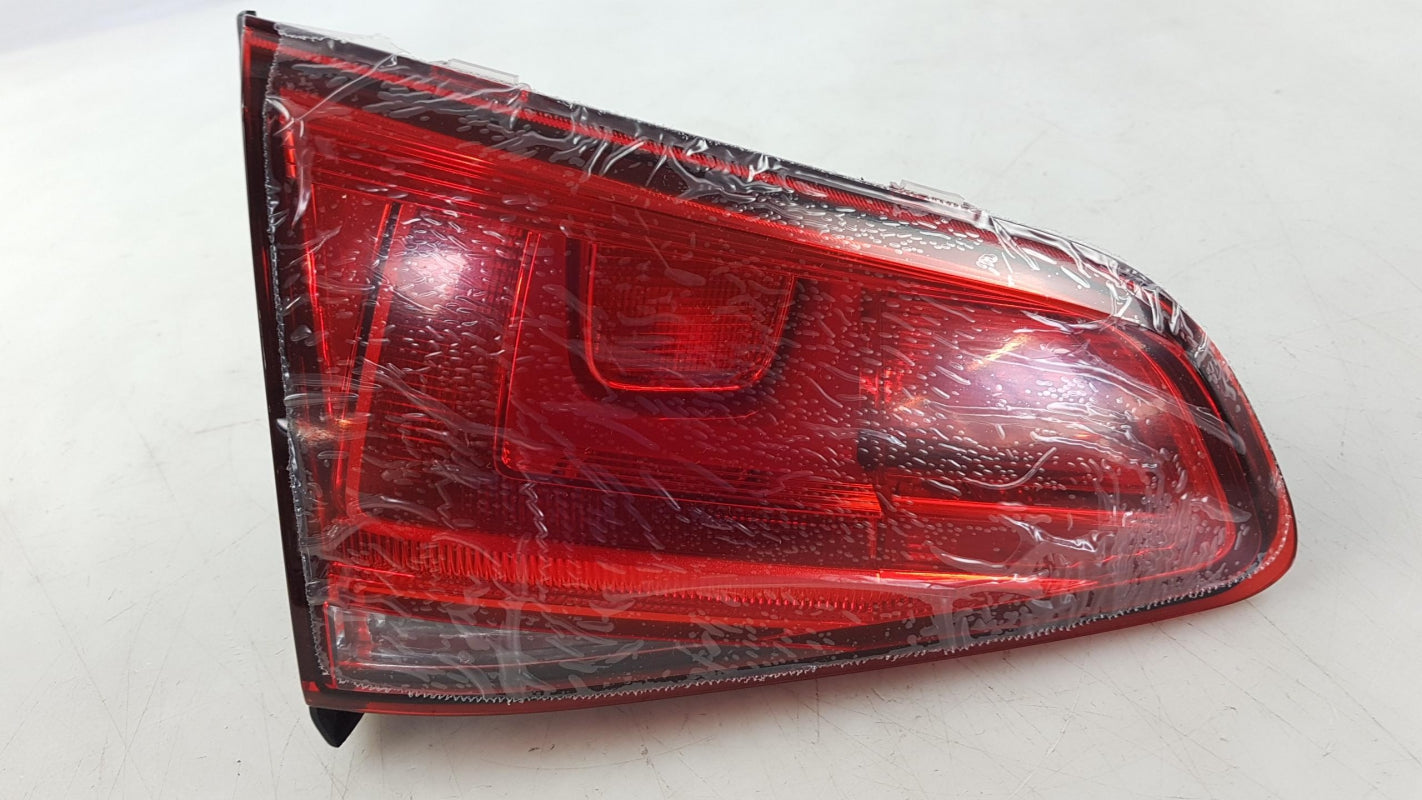 Original VW Golf VII (5G) Heckleuchte Rückleuchte innen Links 5G0945093AC