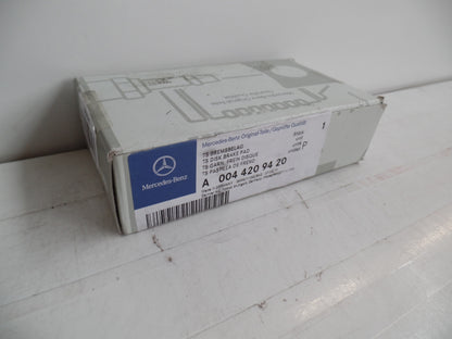 Original MERCEDES-BENZ W220 C215 Bremsbelagsatz Bremsbeläge hinten A0044209420