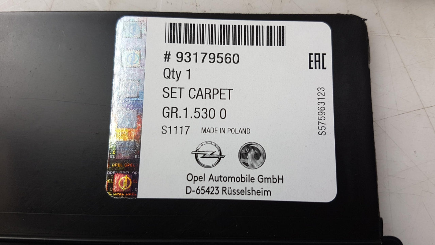 Original OE OPEL Fußmattensatz 93179560