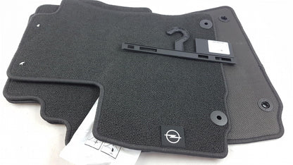 Original OE OPEL Fußmattensatz 93179560