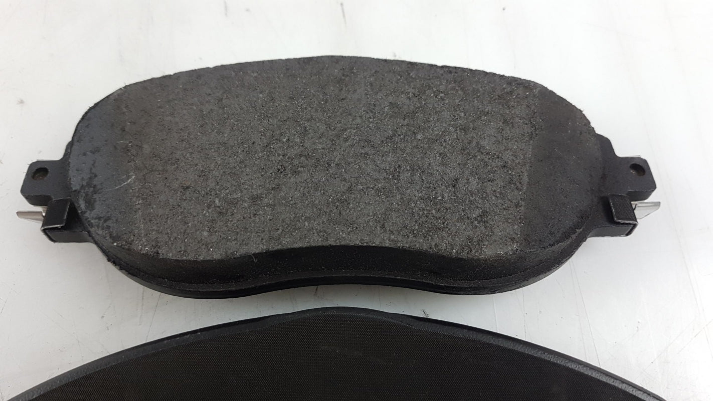 Original OE Volkswagen Bremsbeläge JZW698151AT